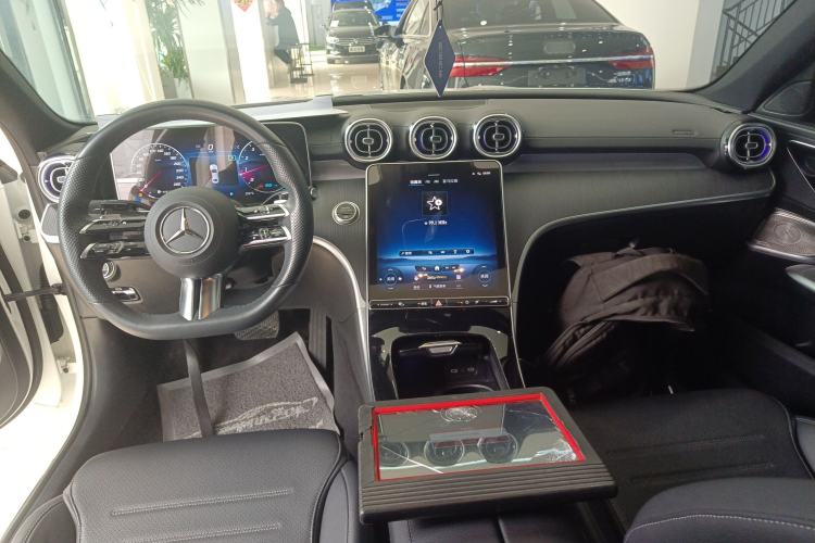 Used Mercedes-Benz C-Class 2022 C 200 L Sport Edition Center Console