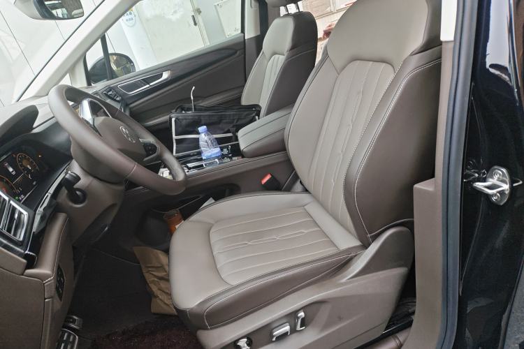 Used Volkswagen Viloran 2024 380TSI Luxury Edition