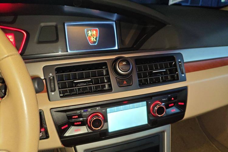 Used Roewe 550 2012 550 1.8T Automatic Full-Gold Limited Edition
