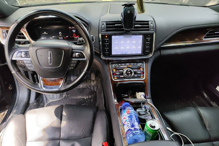 Used Lincoln Continental 2017 2.0T Two-Wheel Drive Deluxe Edition