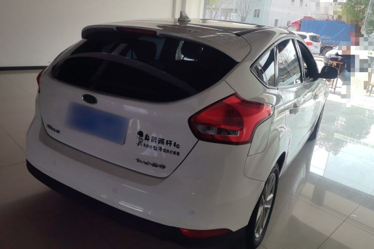 Used Ford Focus 2017 Hatchback 1.6L Automatic Fashion Edition Smart Drive Version