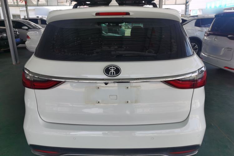 Used BYD Song MAX 2017 1.5T Manual Smart Connect Luxury 7-Seater