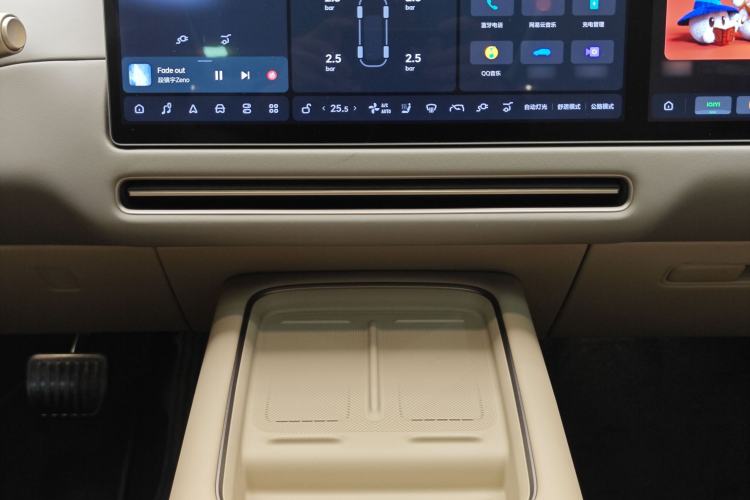 Used Li Auto Li Auto i8 2025 Model Standard Version