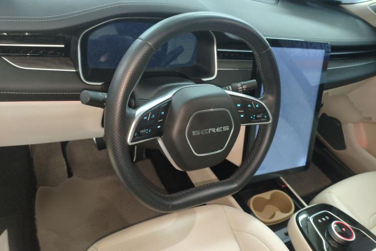 Used SERES SF5 2021 Huawei Smart Selection Four-Wheel Drive Edition Steering Wheel