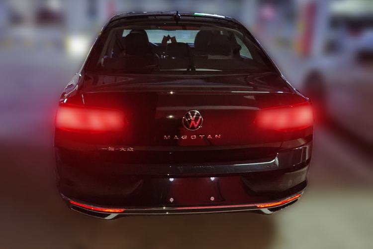 Used Volkswagen Magotan 2026 30 Million Vehicles Selected Model 280TSI DSG Luxury Edition