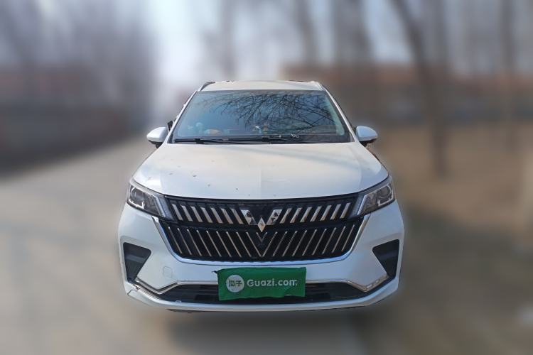 Used Wuling Jiachen 2022 1.5T Manual Light Enjoyment Dynamic Version
