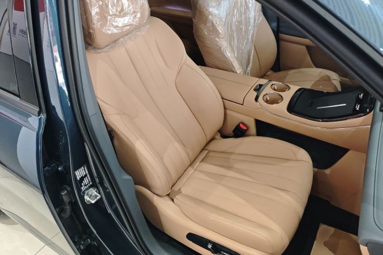 Used AION V 2026 Model Aion Tyrannosaurus Family Edition 520 Zhi Zun Edition
