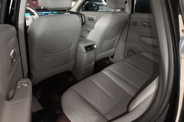 Used Leapmotor B10 2025 510 Joyful Edition Interior 4