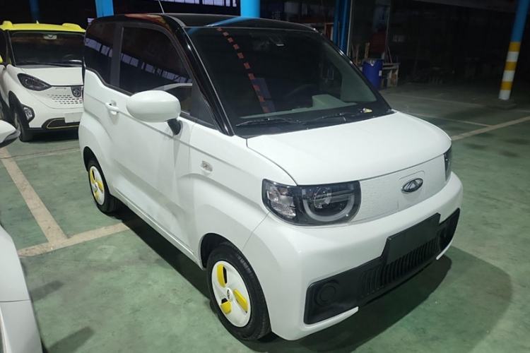Used Chery New Energy QQ Ice Cream 2022 120km Conical Shape Lithium Iron Phosphate