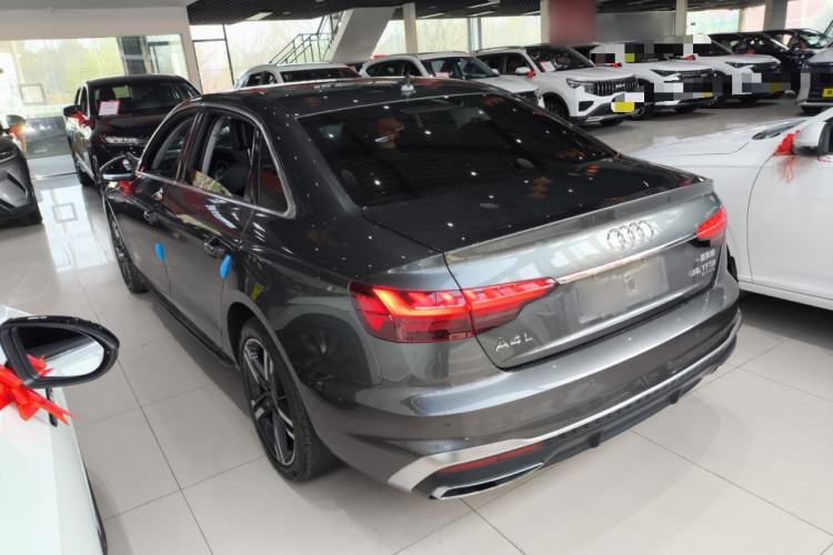 Used Audi A4L 2022 40 TFSI Fashion Dynamic Model