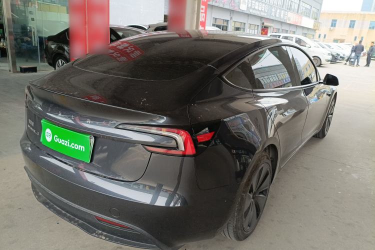 Used Tesla Model 3 2023 Rear-Wheel-Drive Version
