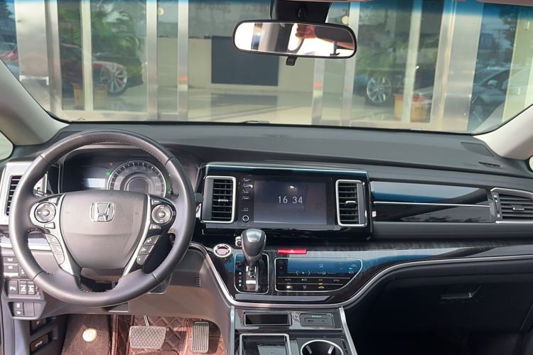 Used Honda Elysion 2019 2.0L Hybrid Luxury Edition