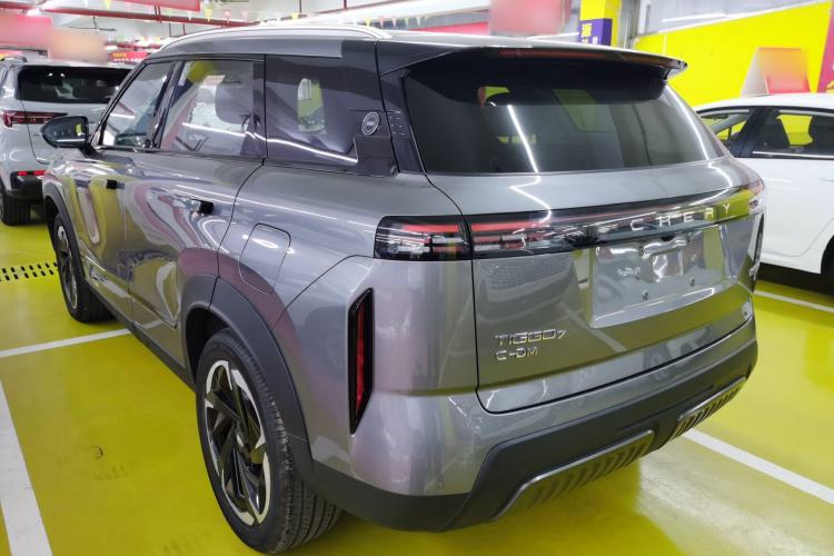 Used Chery Tiggo 7 C-DM 2025 1.5T 120KM Luxury Trim Exterior 2