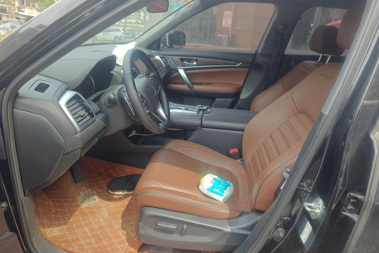 Used Honda UR-V 2017 370TURBO 2WD Prestige Edition China V Left Front Seat