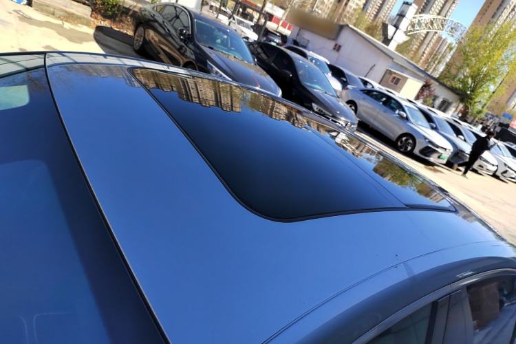 Used Roewe D7 2023 DMH 125km Flagship Edition Roof