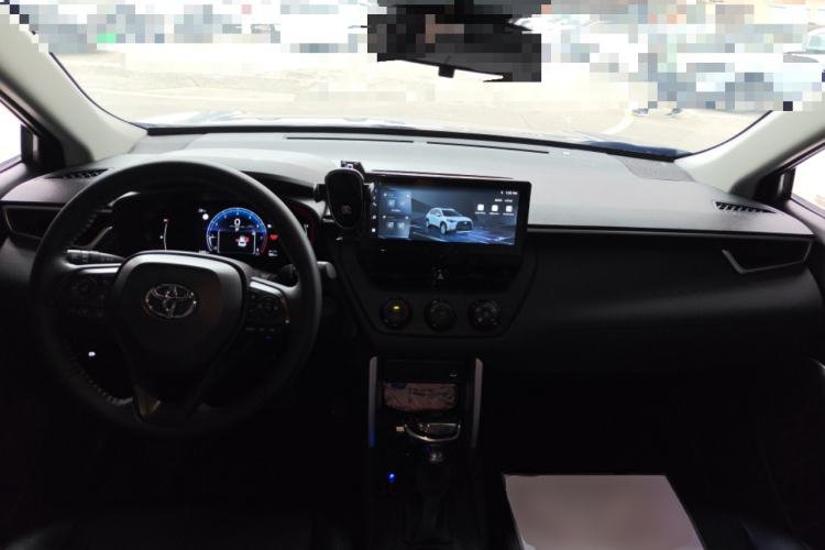 Used Toyota Corolla Cross 2024 2.0L Flagship Edition Center Console