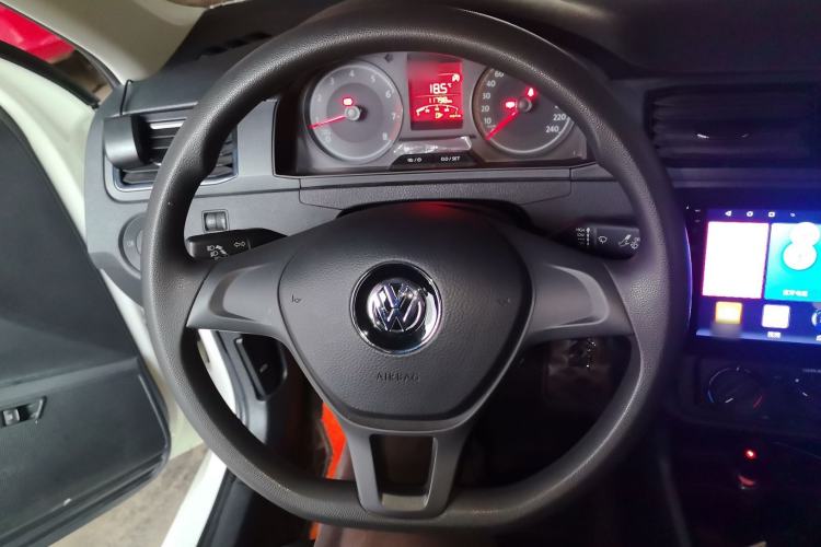 Used Volkswagen Santana 2021 1.5L Manual Fashion Edition Steering Wheel