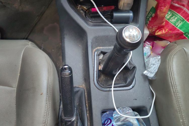 Used FORTHING Lingzhi 2022 M5L 1.6L Utility Model 7 Seats
