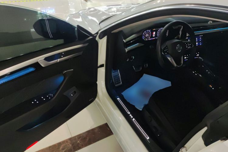 Used Volkswagen FAW-Volkswagen CC 2021 380TSI Striking Edition
