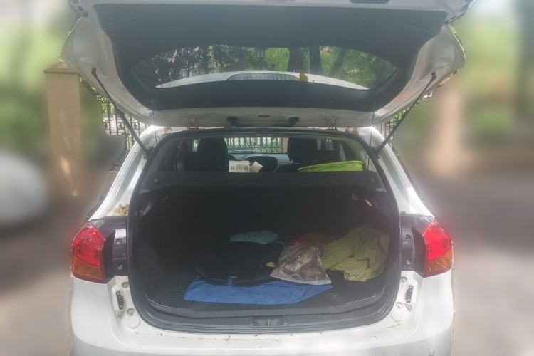 Used Mitsubishi ASX 2015 2.0L CVT Four-Wheel Drive Premium Edition
