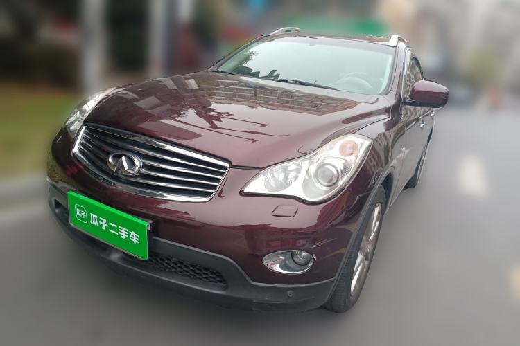 Used Infiniti QX50 2013 2.5L Two-Wheel-Drive Elegant Edition