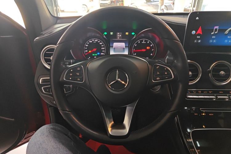 Used Mercedes-Benz GLC 2018 Facelifted GLC 260 4MATIC Dynamic Edition
