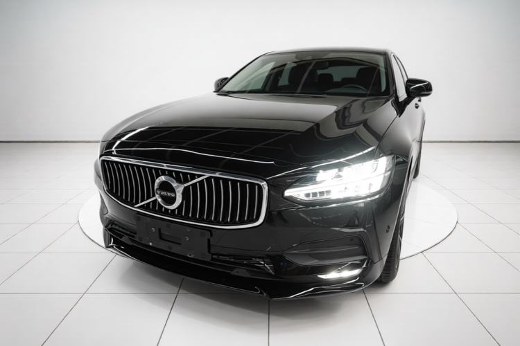 Used Volvo S90 2017 T4 Zhiyuan Edition