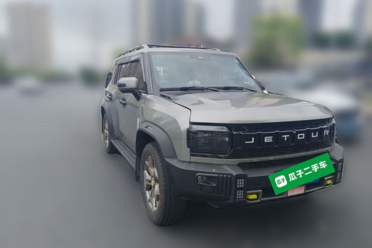 Used JETOUR Traveler 2023 2.0T Four-Wheel Drive Conqueror Front Right 45 Deg