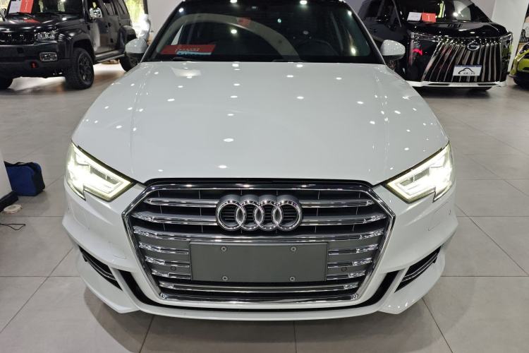 Used Audi A3 2020 Limousine 35 TFSI Fashion Edition China VI Emission Standard