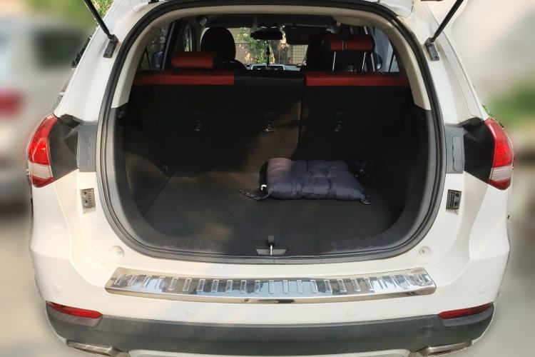 Used Haval H2 2017 Blue Label 1.5T Automatic Two-Wheel Drive Luxury Model
