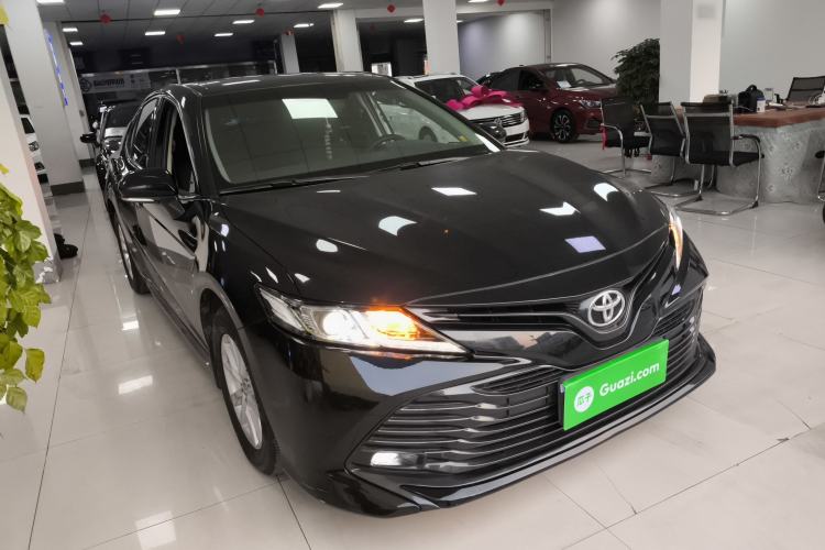 Used Toyota Camry 2018 2.0E Elite Edition
