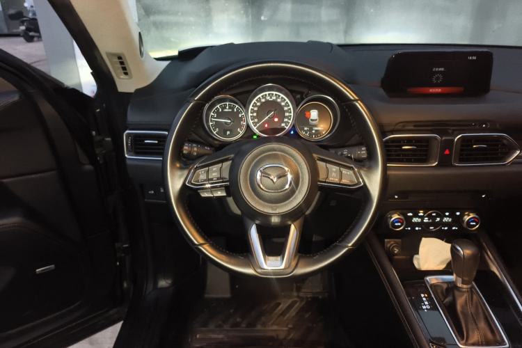 Used Mazda CX-5 2019 Cloud-Controlled Version 2.5L Automatic 4x4 ZhiZun Trim China VI Standard