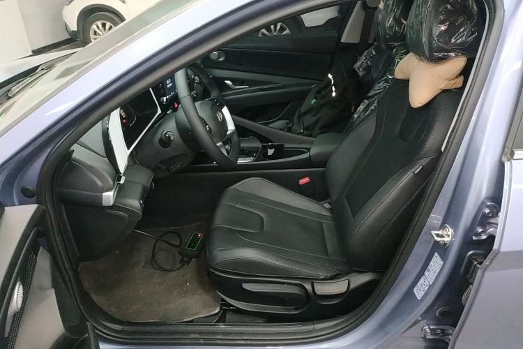 Used Hyundai Elantra 2023 1.5L CVT GLX Elite Edition