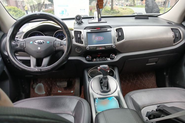 Used Kia Sportage R 2015 2.0L Automatic Two-Wheel Drive DLX Model