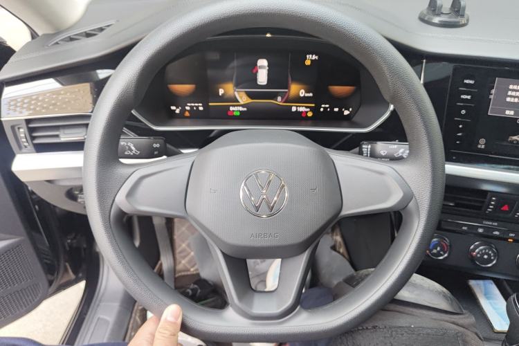 Used Volkswagen Passat 2023 Revised Version 280TSI Business Edition Steering Wheel