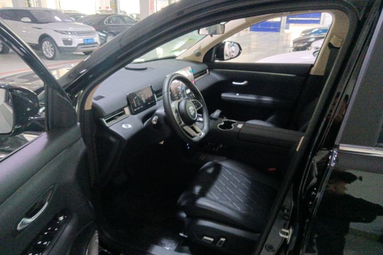 Used Landian E5 PLUS 2026 Model 165km Long-Range First-Adoption Version Ultra 5-seater
