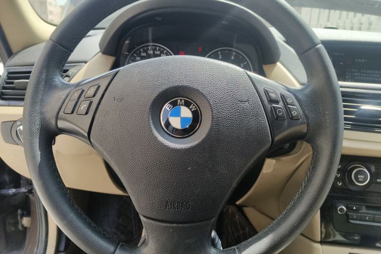 Used BMW X1 2012 sDrive18i Luxury Edition
