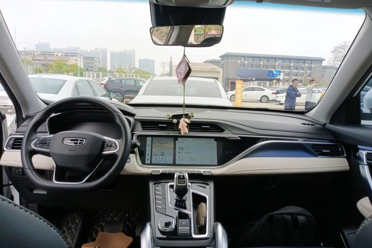 Used Geely Auto Emgrand X7 Sport 2022 Boyue X 1.8TD DCT Smart Model Center Console