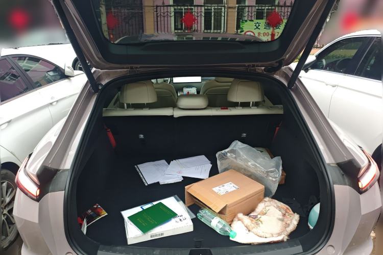 Used ONVO L60 2024 60 kWh Rear-Drive Version Trunk