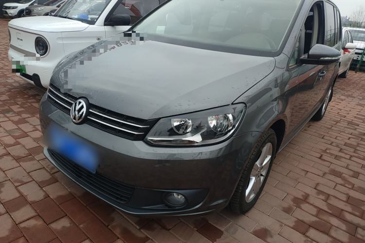 Used Volkswagen Touran 2015 1.4T Manual Fashion Edition 5-Seater
