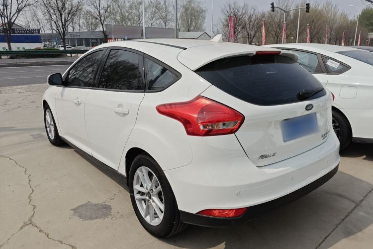Used Ford Focus 2017 Hatchback EcoBoost 125 Automatic - Ultra-Powerful Style Edition with Smart Drive Features