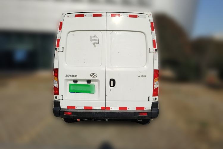 Used SAIC MAXUS Xintu V80 2020 2.5T Manual Classic City Delivery King Long Wheelbase Mid-Height 2/3 Seats