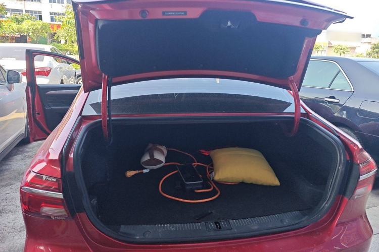 Used Roewe i6 New Energy 2017 45T Hybrid Connect & Smart Enjoyment Edition