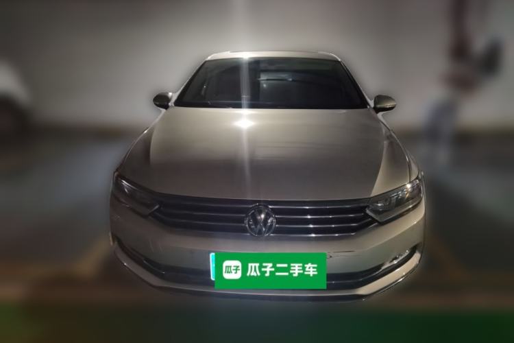 Used Volkswagen Magotan 2017 330TSI DSG Luxury Model