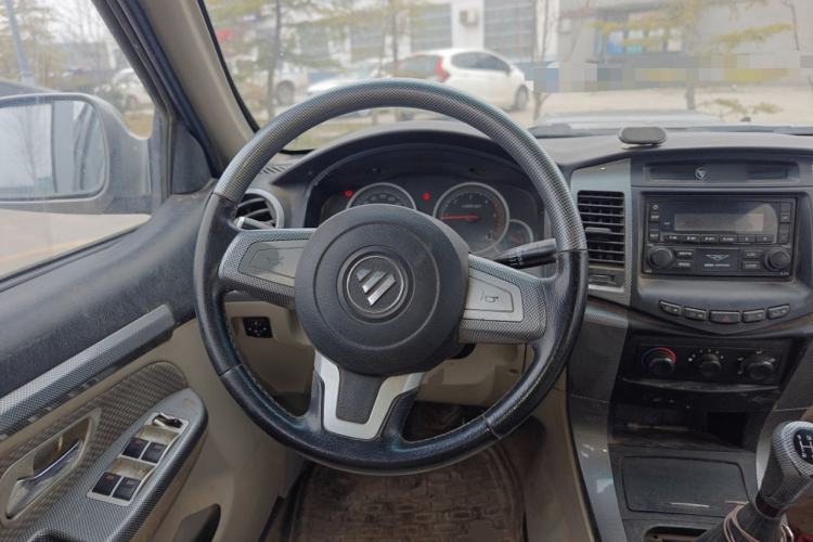 Used Foton Sapporo 2011 2.8T Conqueror Z7
