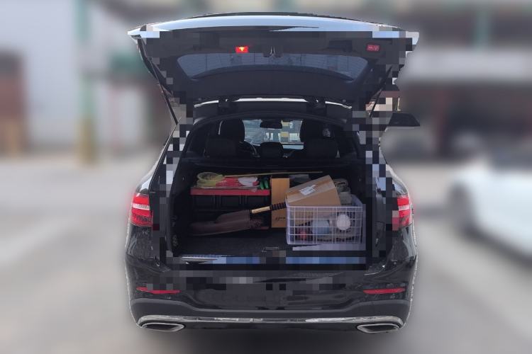 Used Mercedes-Benz GLC 2018 GLC 260 4MATIC Luxury Model
