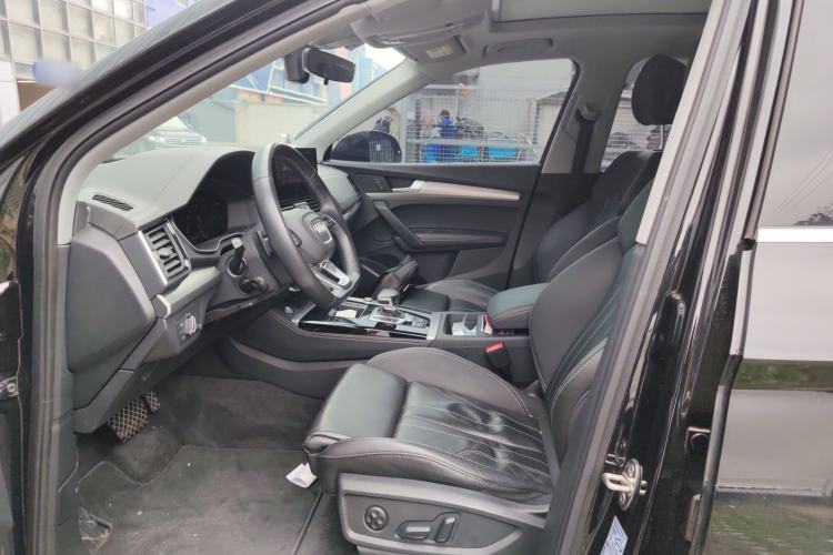 Used Audi Q5L 2022 40T Fashionable and Dynamic Model