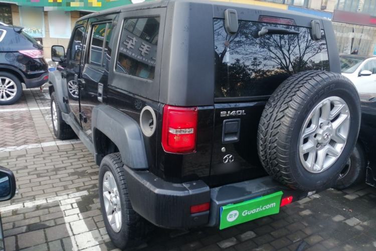 Used BAIC Off-Road BJ40 2016 40L 2.3T Automatic Two-Wheel Drive Prestige Edition
