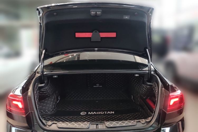 Used Volkswagen Magotan 2020 330TSI DSG Luxury Edition
