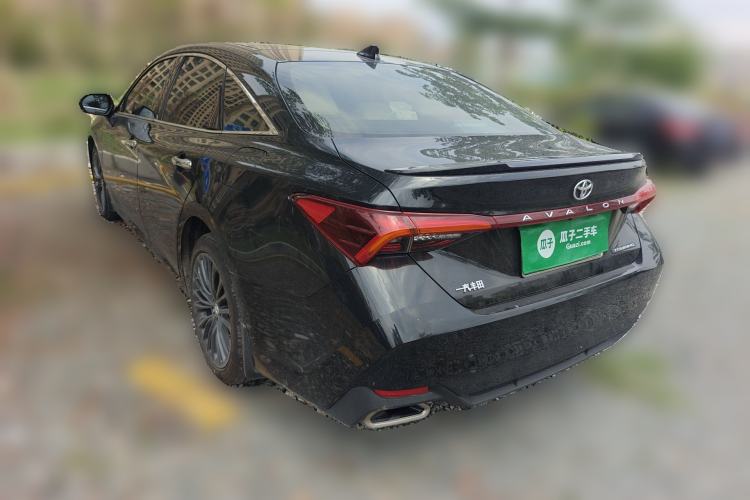 Used Toyota Avalon 2019 2.5L Touring Premium Version China VI Standard
